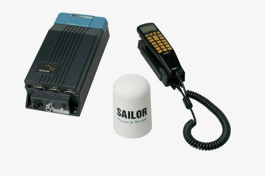 Диагностика и ремонт трубки спутникового телефона SAILOR