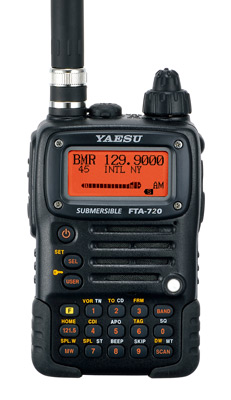 Авиационная радиостанция YAESU FTA-720