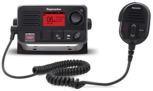 УКВ радиостанция с GPS и ЦИВ Raymarine Ray53 VHF