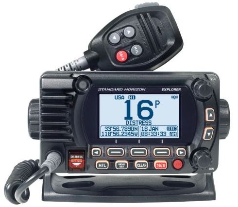 Морская радиостанция с GPS Standard Horizon GX1800E